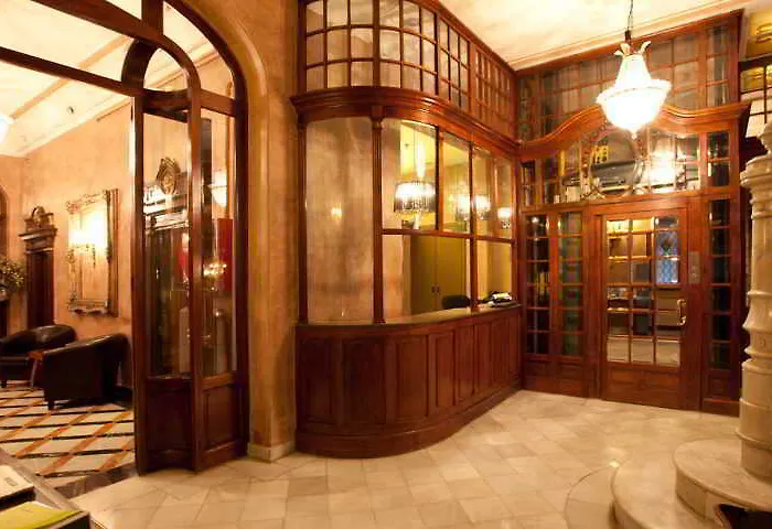 Nouvel Hotel