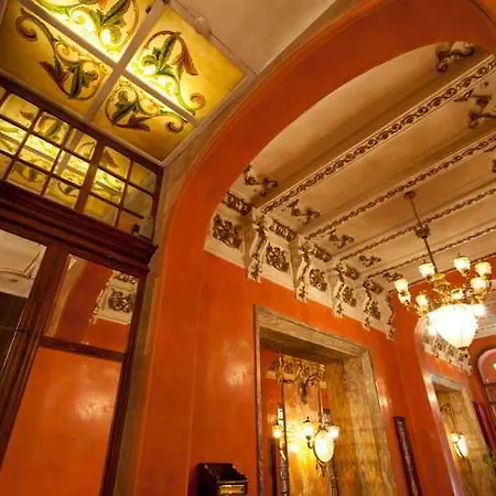 Hotel Nouvel 3*