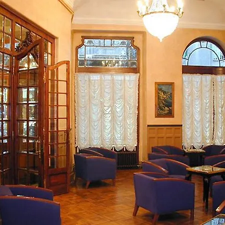 Hotel Nouvel 3*