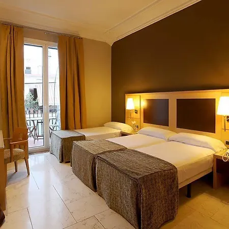 Nouvel Hotel 3*