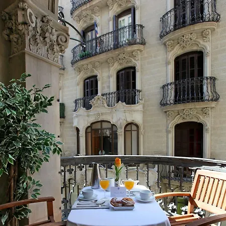 Hotel Nouvel 3*