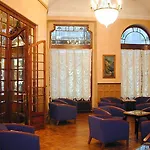 Hotel Nouvel 3*