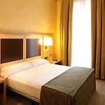 Nouvel Hotell 3*