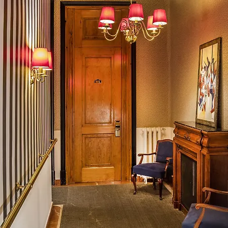 Hotel Nouvel 3*